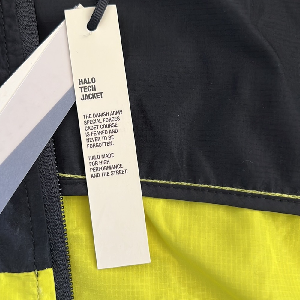 Halo Tech Jacket - Picture 5 of 6